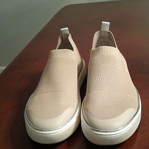 Johnson & Murphy Women Shoes